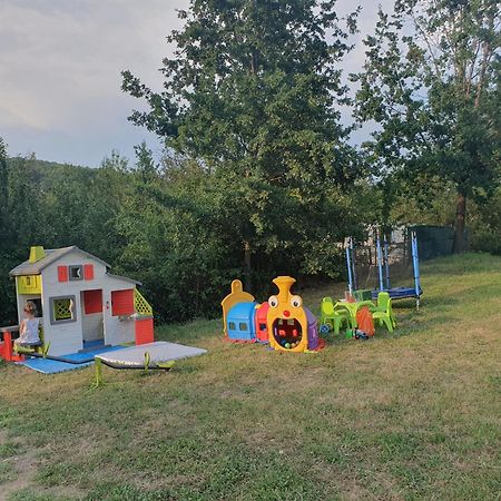 Casuta Din Gradina Villa Horezu Exterior photo